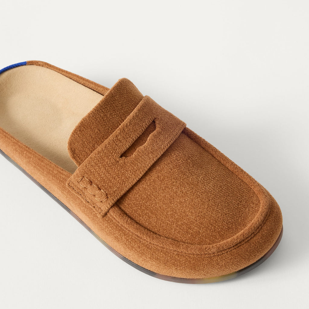 The Penny Clog - ReVelvet™ Caramel