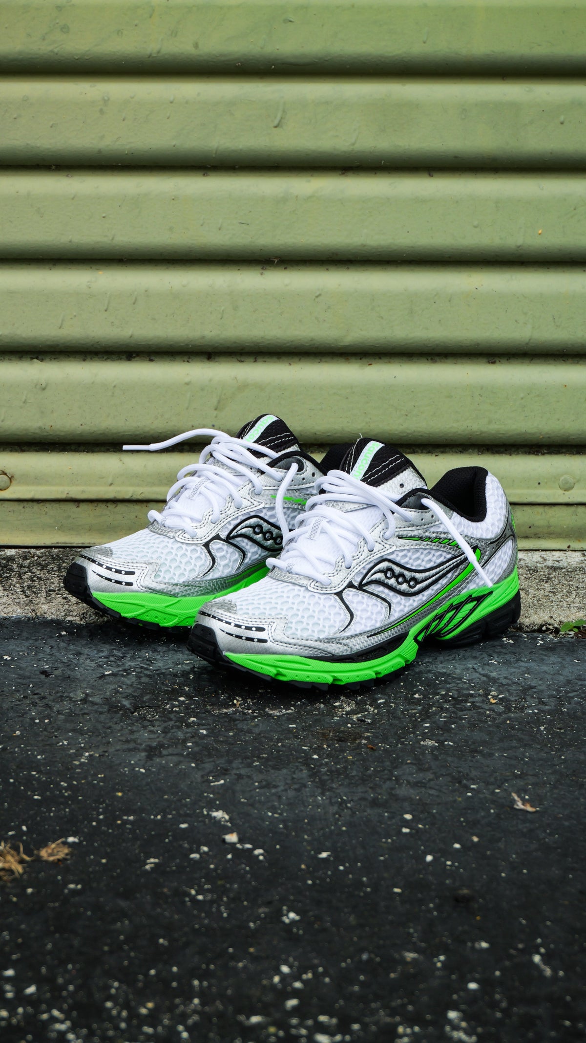 Mens Saucony Progrid Ride 1 (White/Slime)